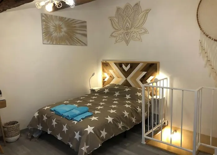 شقة Des Corbieres : Maison Neuve Deco Moderne